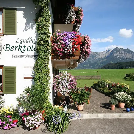 Berktold Апартаменты *